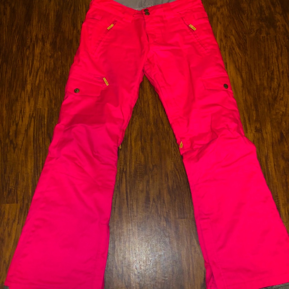 DC Women’s Snowboard Pants - Medium